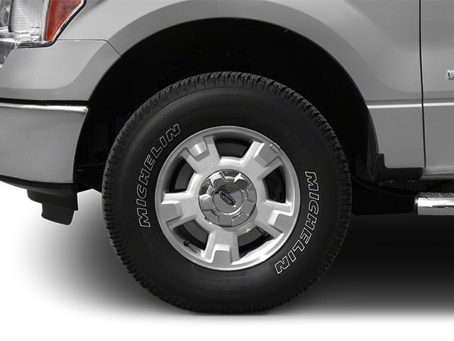 2014 Ford F-150 4WD SuperCrew 145" XL