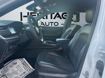 2024 Jeep Grand Cherokee L Altitude 4x4