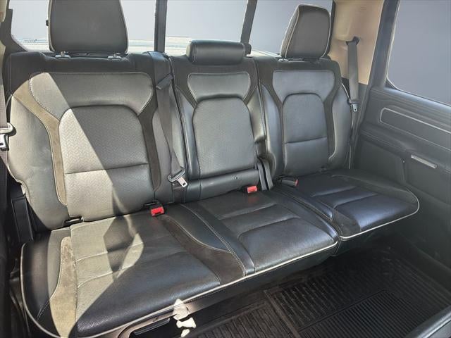 2020 RAM 1500 Laramie Crew Cab 4x4 5'7' Box