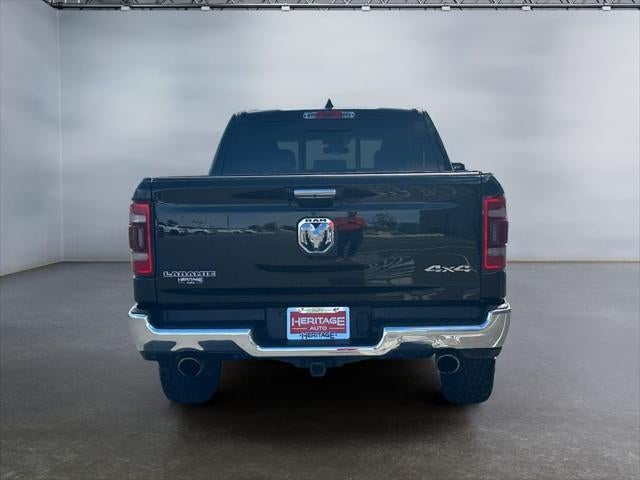 2020 RAM 1500 Laramie Crew Cab 4x4 5'7' Box