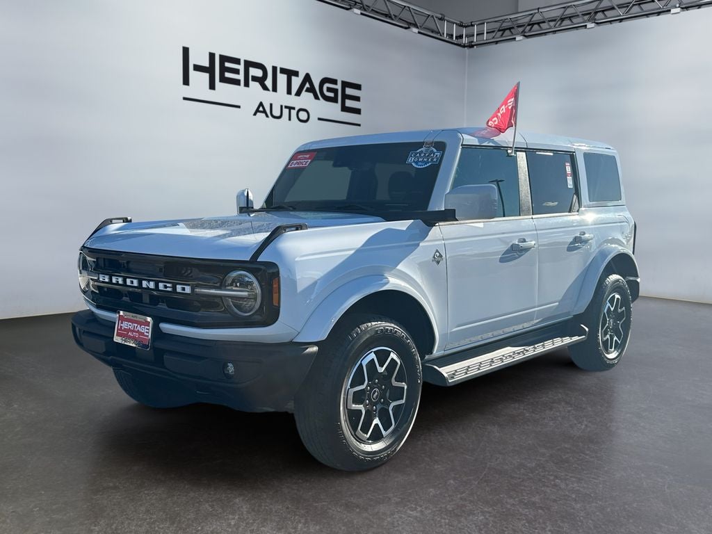 2025 Ford Bronco Outer Banks