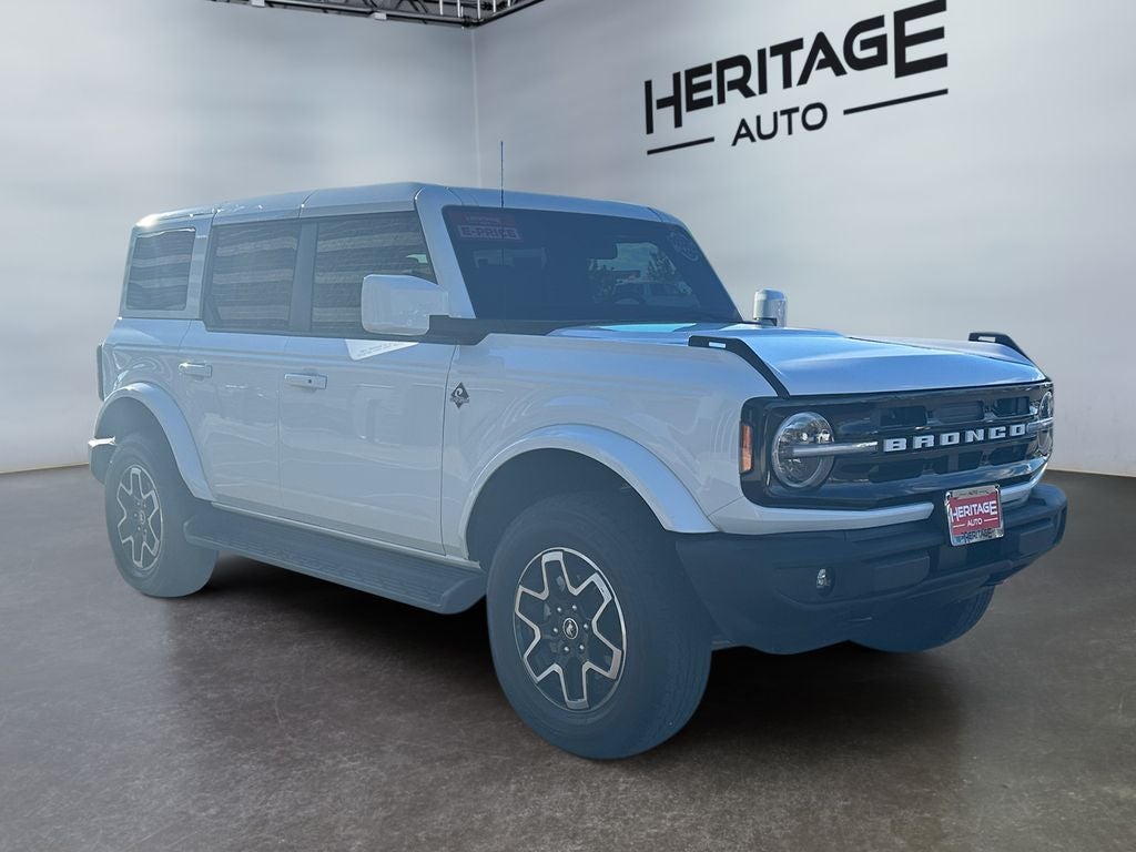2025 Ford Bronco Outer Banks