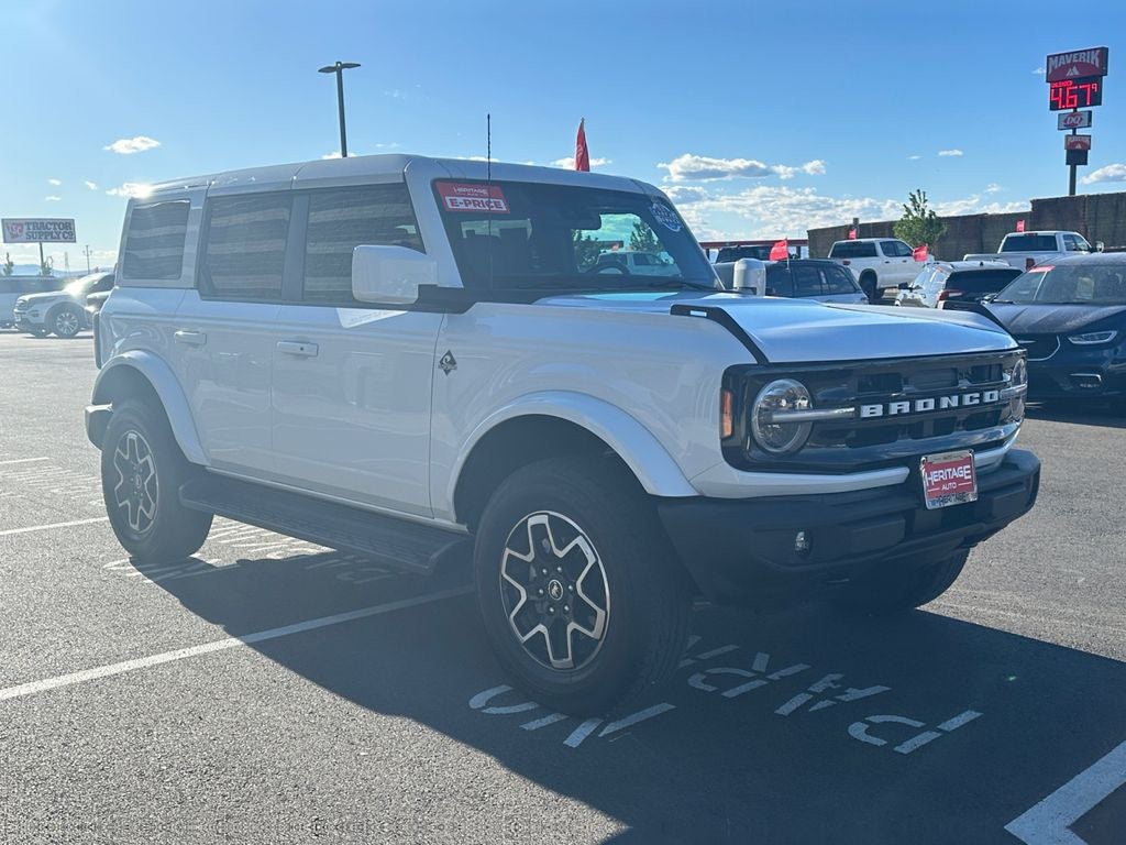 2025 Ford Bronco Outer Banks