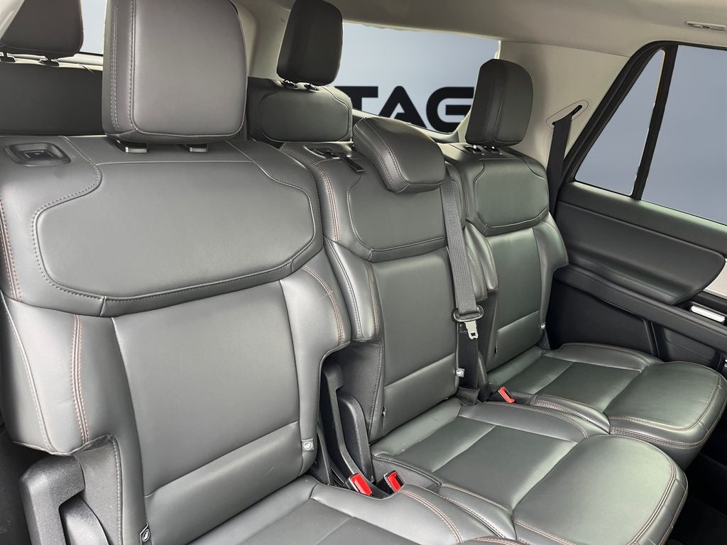 2025 Ford Expedition Active MAX