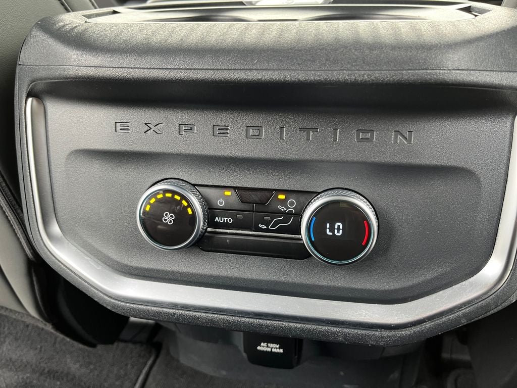 2025 Ford Expedition Active MAX