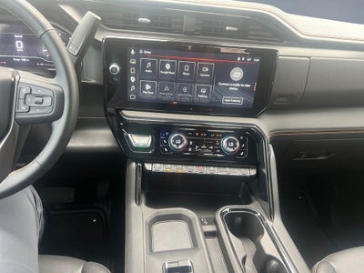 2025 GMC Sierra 2500HD 4WD Crew Cab Standard Bed AT4