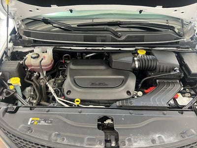2021 Chrysler Voyager L