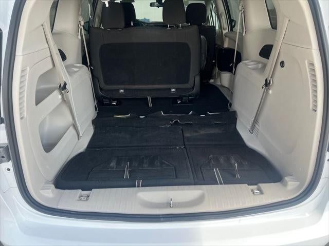 2021 Chrysler Voyager L