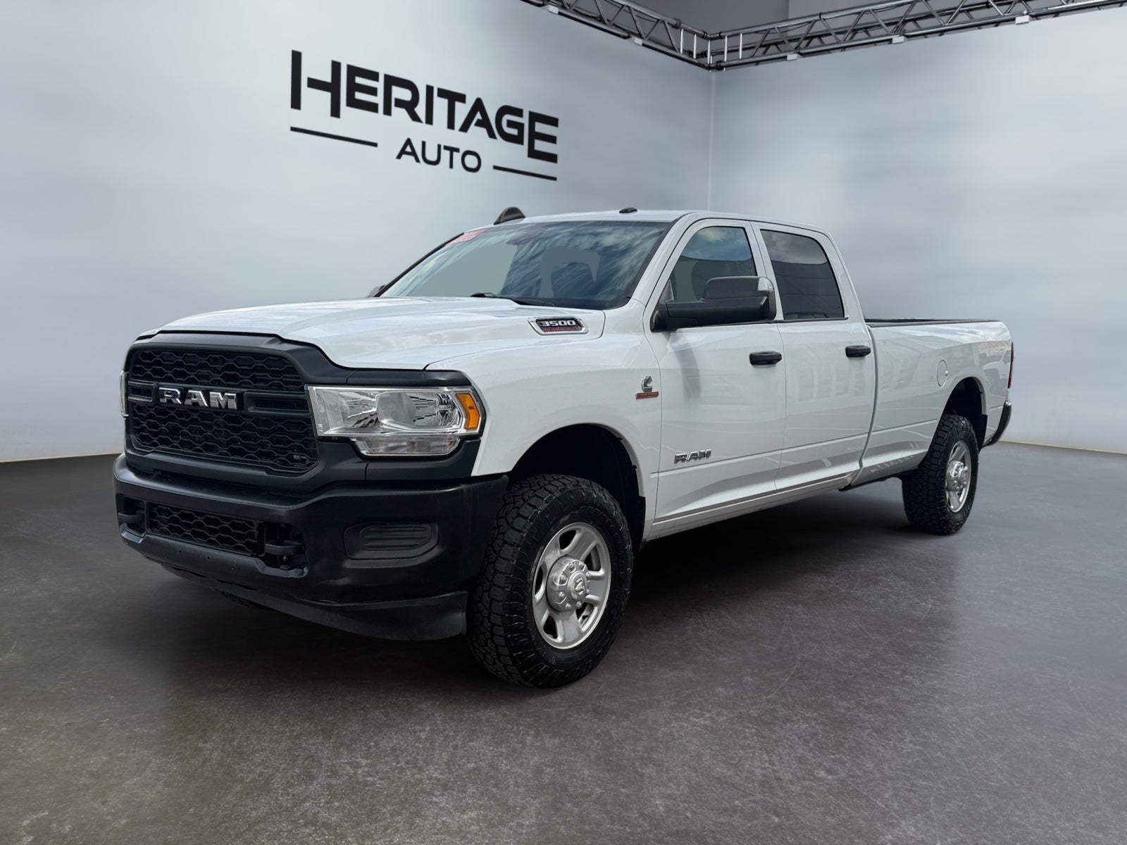 2021 RAM 3500 Tradesman Crew Cab 4x4 8' Box