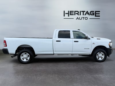 2021 RAM 3500 Tradesman Crew Cab 4x4 8' Box