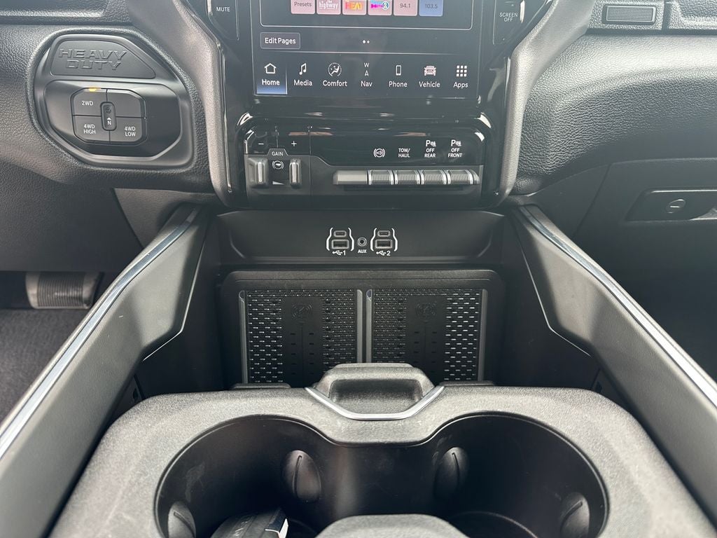 2025 RAM 2500 Laramie Crew Cab 4x4 6'4' Box