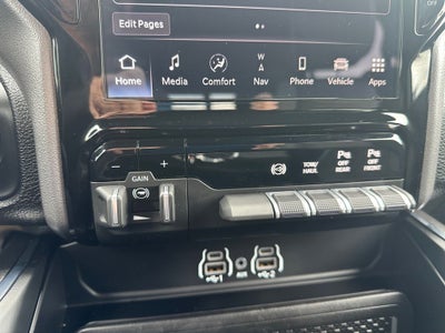2025 RAM 2500 Laramie Crew Cab 4x4 6'4' Box