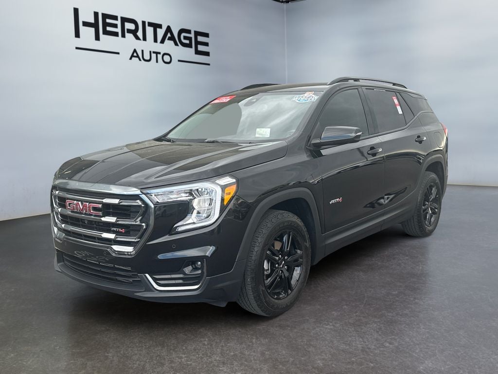 2024 GMC Terrain AWD AT4