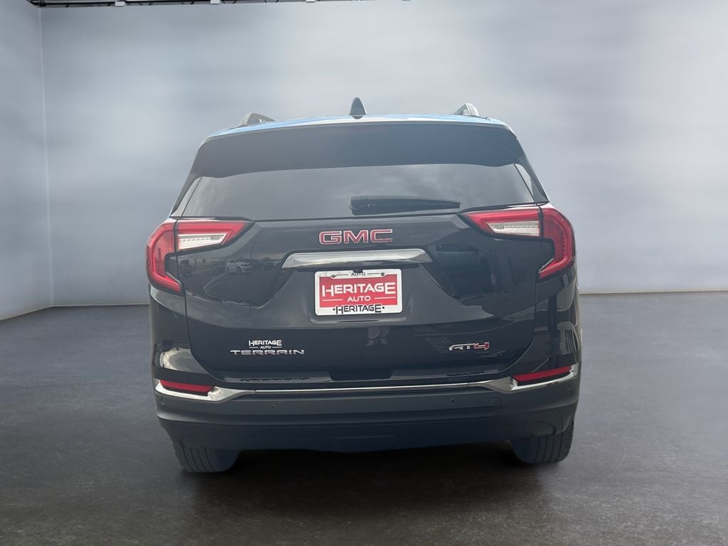 2024 GMC Terrain AWD AT4