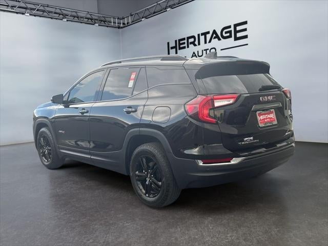 2024 GMC Terrain AWD AT4