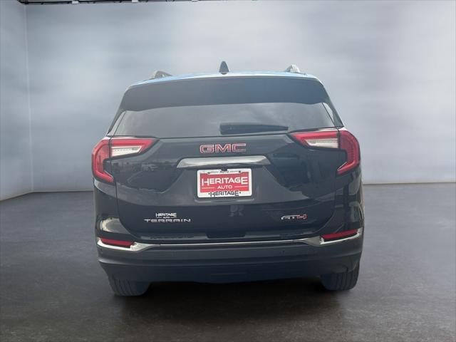 2024 GMC Terrain AWD AT4