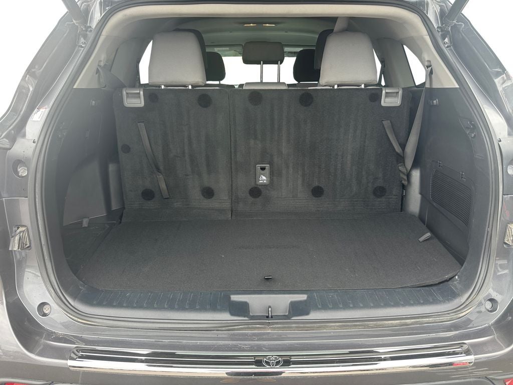 2022 Toyota Highlander Hybrid LE