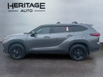 2022 Toyota Highlander Hybrid LE