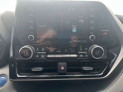 2022 Toyota Highlander Hybrid LE