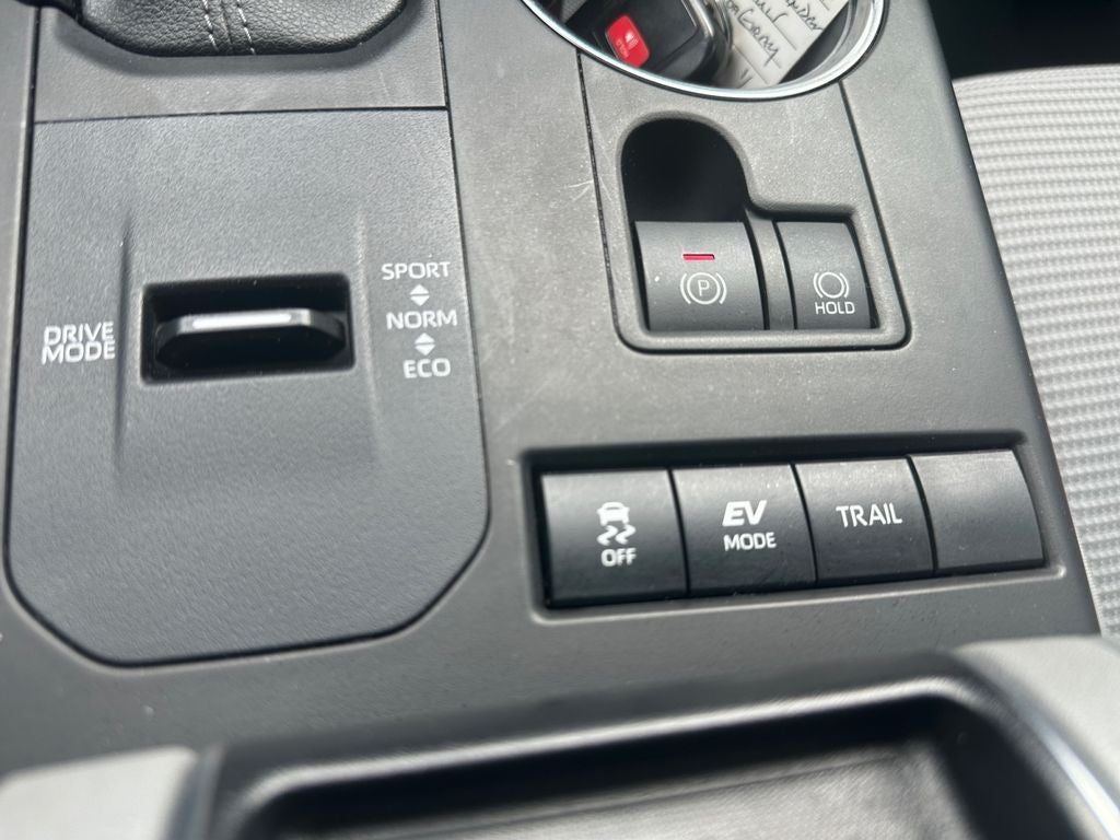 2022 Toyota Highlander Hybrid LE