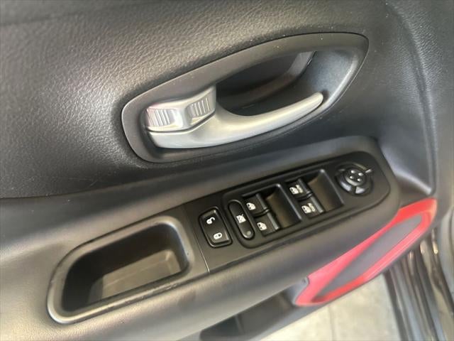 2023 Jeep Renegade Trailhawk 4x4