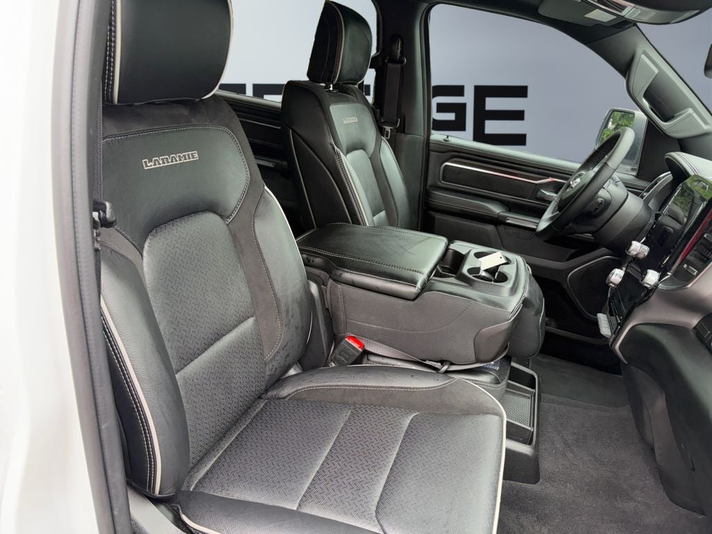 2025 RAM 1500 Laramie Crew Cab 4x4 5'7' Box