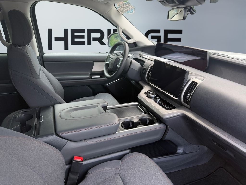 2025 Ford Expedition Active MAX