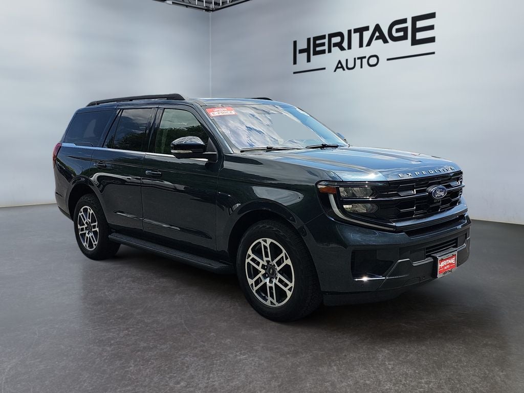 2025 Ford Expedition Active