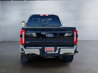 2023 Ford F-350 LARIAT