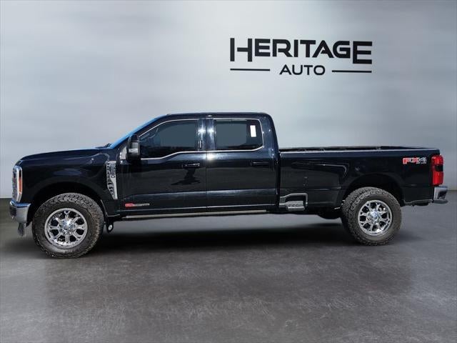 2023 Ford F-350 LARIAT