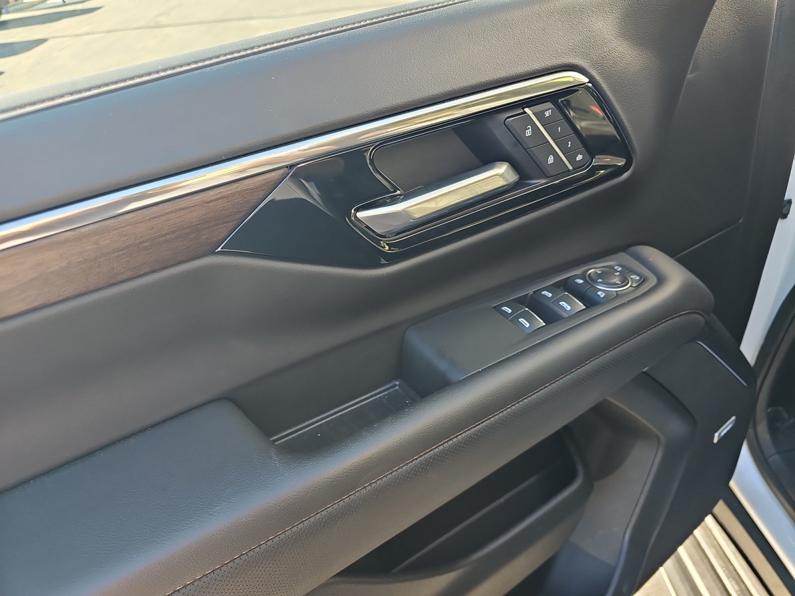 2025 Chevrolet Suburban High Country