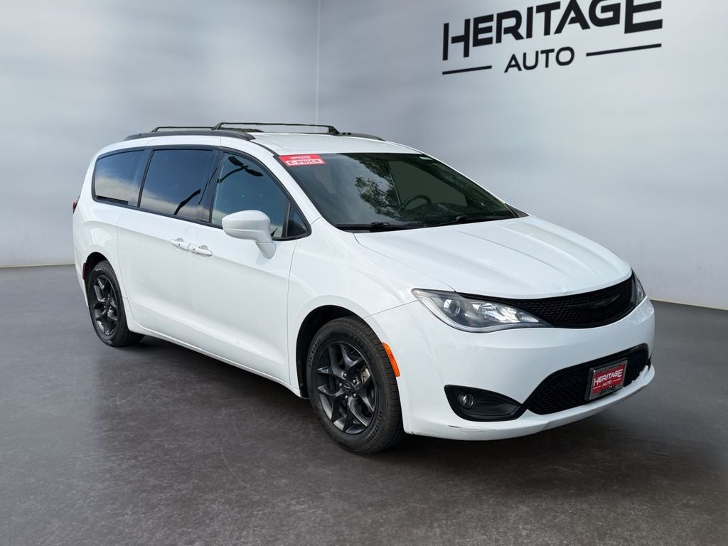 2018 Chrysler Pacifica Touring L Plus