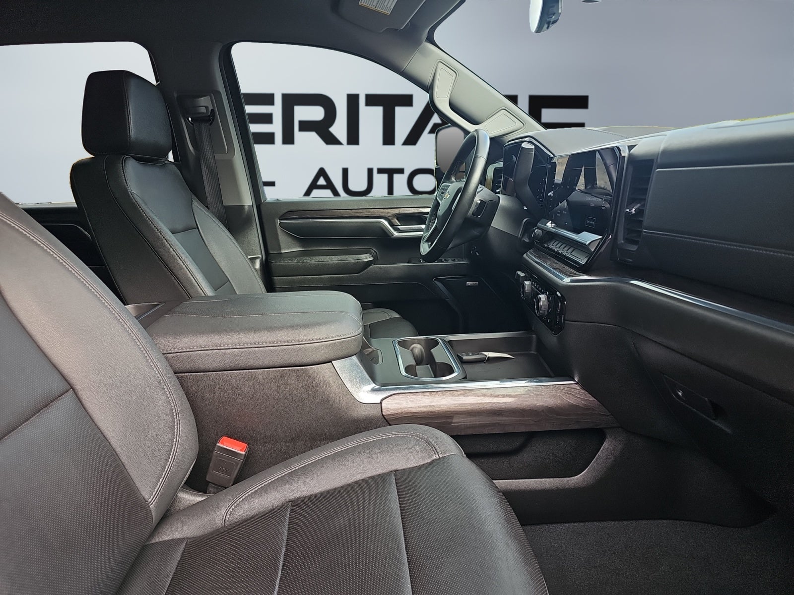 2024 Chevrolet Silverado 4WD Crew Cab Standard Bed LTZ