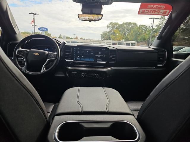 2024 Chevrolet Silverado 4WD Crew Cab Standard Bed LTZ