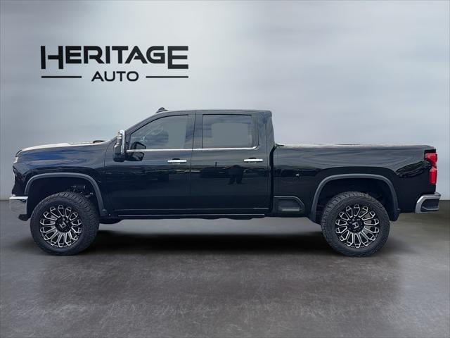 2024 Chevrolet Silverado 4WD Crew Cab Standard Bed LTZ