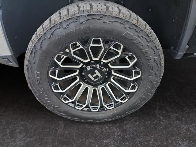 2024 Chevrolet Silverado 4WD Crew Cab Standard Bed LTZ