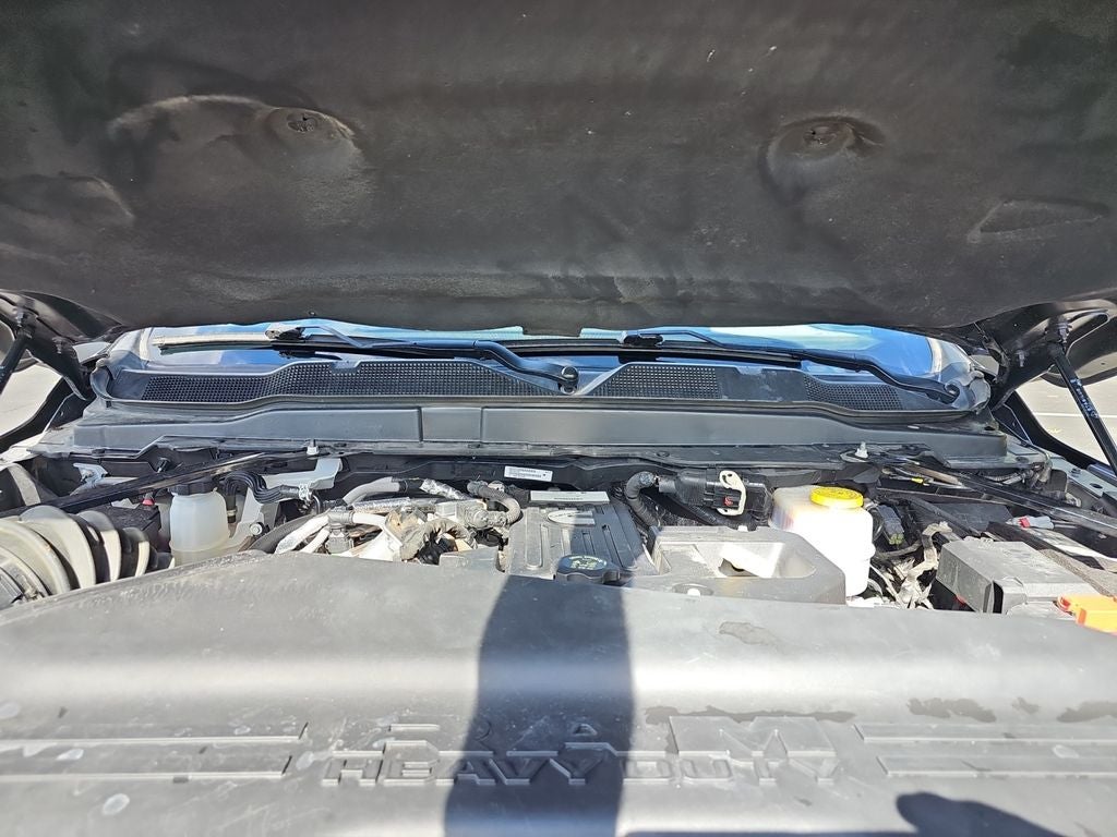 2025 RAM 3500 Laramie Crew Cab 4x4 8' Box
