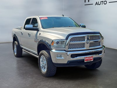 2017 RAM 2500 Laramie Crew Cab 4x4 6'4' Box