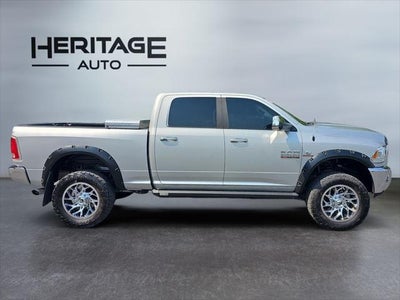2017 RAM 2500 Laramie Crew Cab 4x4 6'4' Box