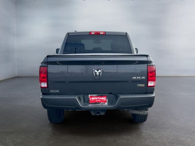 2017 RAM 1500 Express Crew Cab 4x4 5'7' Box