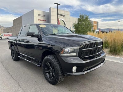 2017 RAM 1500 Night Crew Cab 4x4 5'7' Box
