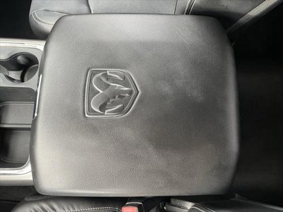 2017 RAM 1500 Night Crew Cab 4x4 5'7' Box