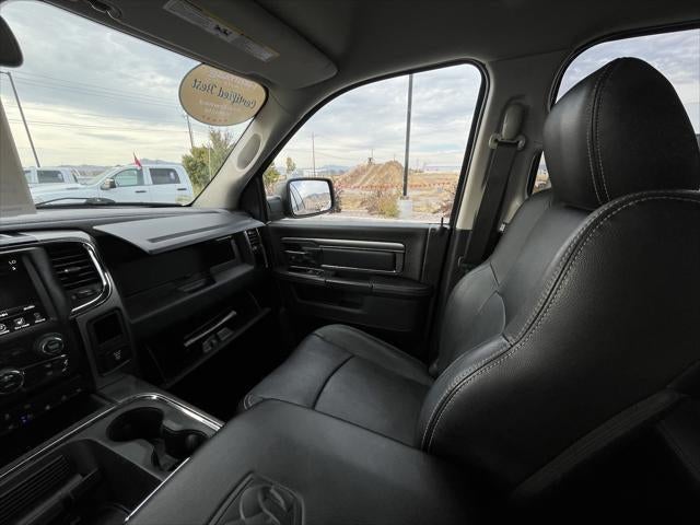 2017 RAM 1500 Night Crew Cab 4x4 5'7' Box