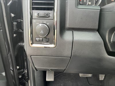 2017 RAM 1500 Night Crew Cab 4x4 5'7' Box