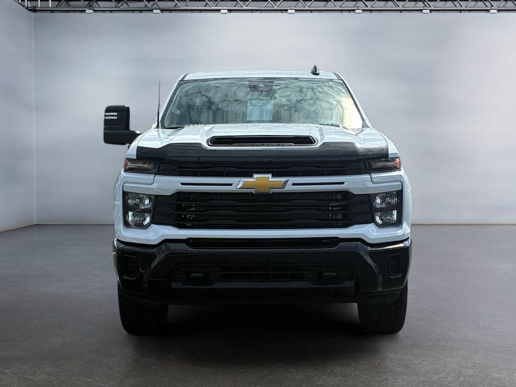 2024 Chevrolet Silverado 2500HD 4WD Crew Cab Standard Bed Custom