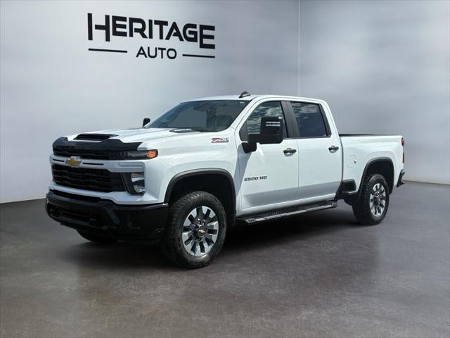 2024 Chevrolet Silverado 2500HD 4WD Crew Cab Standard Bed Custom