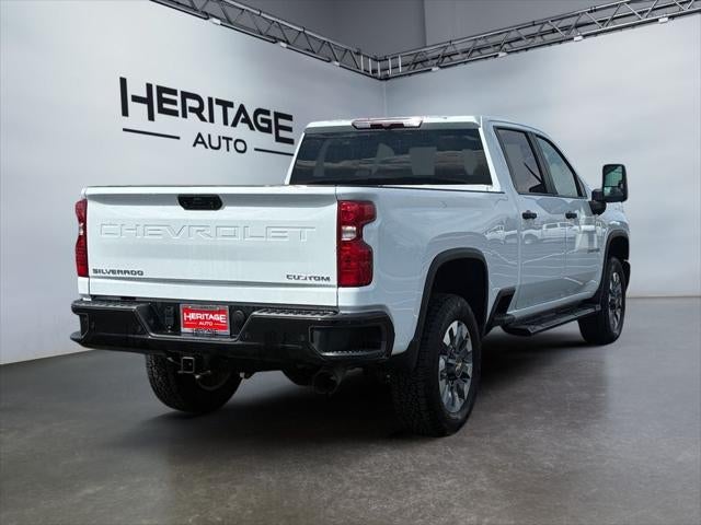 2024 Chevrolet Silverado 2500HD 4WD Crew Cab Standard Bed Custom