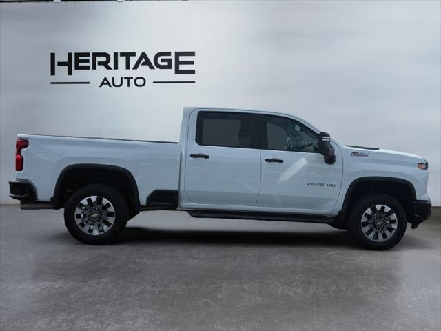 2024 Chevrolet Silverado 2500HD 4WD Crew Cab Standard Bed Custom