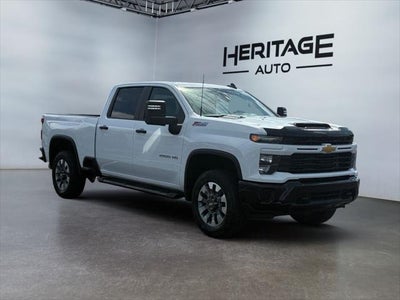 2024 Chevrolet Silverado 2500HD 4WD Crew Cab Standard Bed Custom