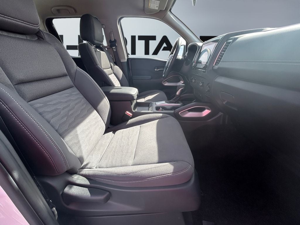 2024 Nissan Frontier Crew Cab SV 4x4